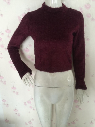 Téli női pulóver rövid modell több színben