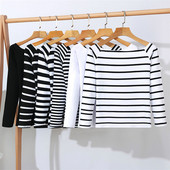 Alkalmi női blúz fekete-fehér csíkokkal