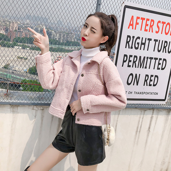 Модерно дамско късо палто в три цвята