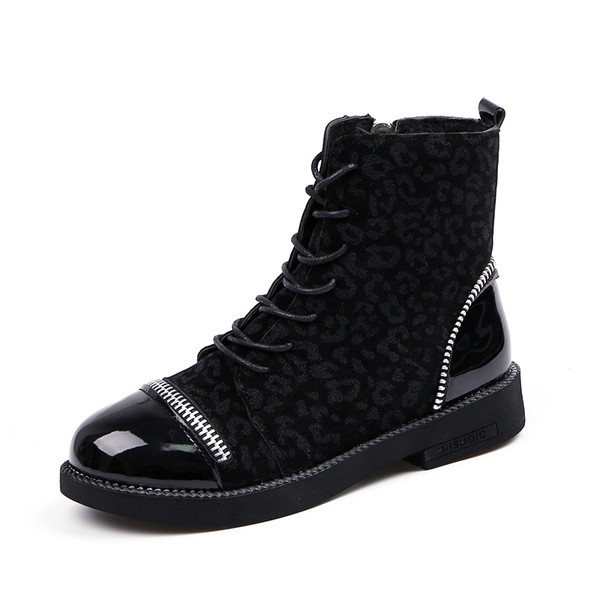 Stílusos női csizma leopárdmintával, három színben