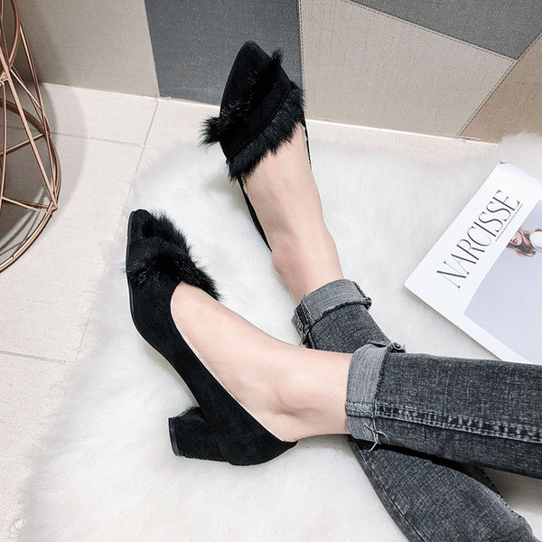 Modern női magas sarkú pehelycipő két színben