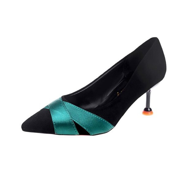 Stílusos női magas sarkú cipő két színben