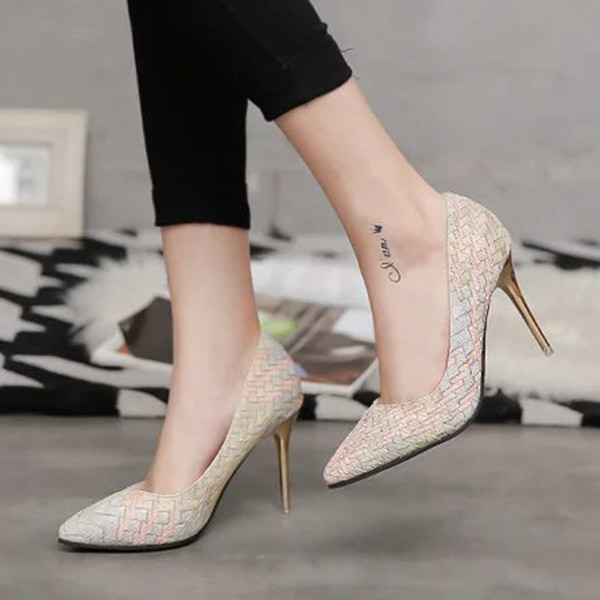 Modern női magassarkú cipő három színben