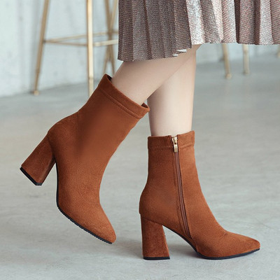 Елегантни дамски боти в четири цвята на висок ток