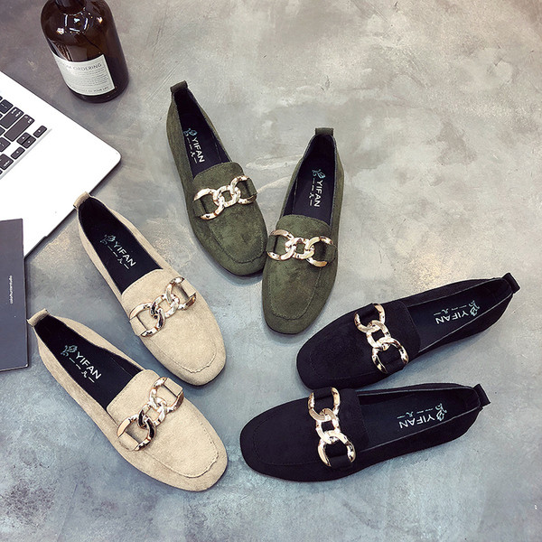 Модерни дамски обувки в три цвята с катарама