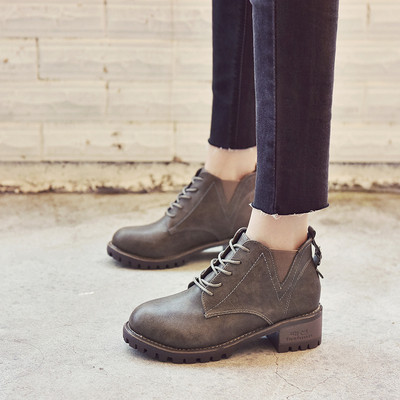 Дамски боти от еко кожа в три цвята