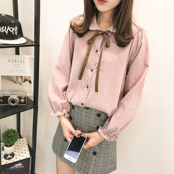 Стилна дамска риза в три цвята с широки ръкави