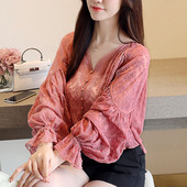 Cămașă de damă elegantă din dantelă cu mâneci largi în două culori