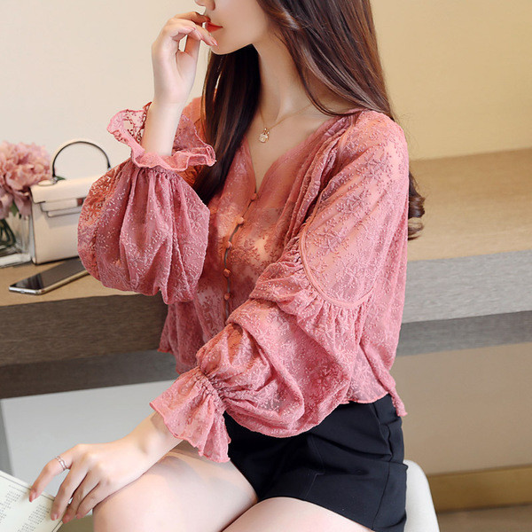 Cămașă de damă elegantă din dantelă cu mâneci largi în două culori