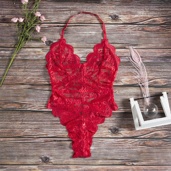 Дамско дантелено боди с тънки презрамки в няколко цвята