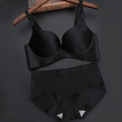 Стилен дамски комплект в няколко цвята