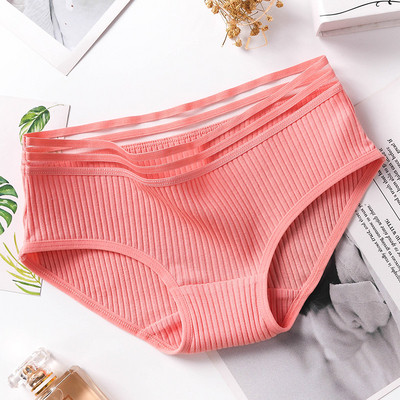 Модерни дамски бикини в няколко цвята