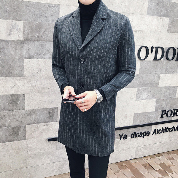 Стилно мъжко раирано палто с V-образна яка в два цвята 