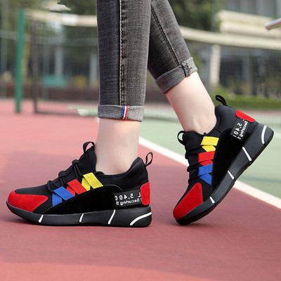 Актуални дамски маратонки в червен и син цвят