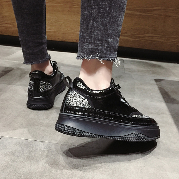 Adidasi moderni de dama cu brocart si talpa inalta in trei culori