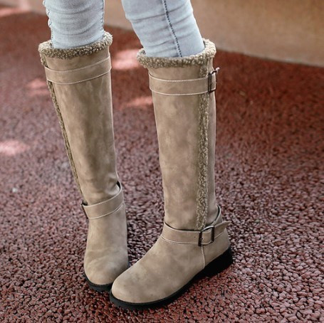 Дамски ботуши за зимата в три цвята