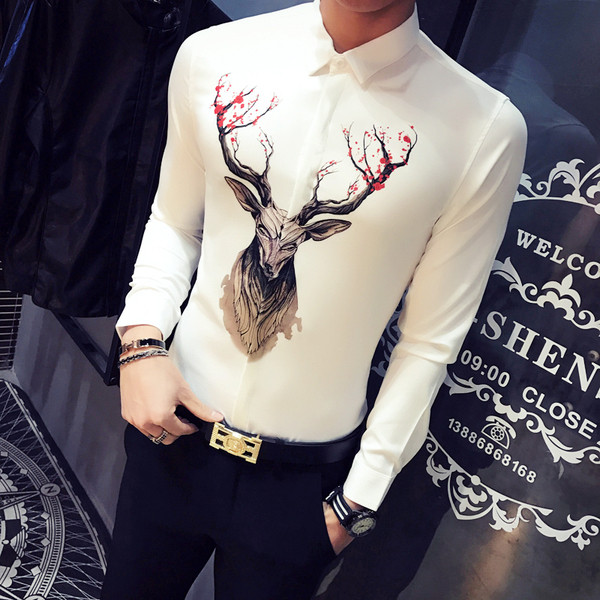 Модерна мъжка риза с цветна  апликация 