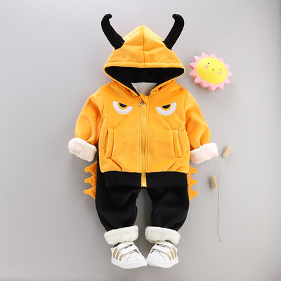 Set calduros pentru copii pentru baieti si baieti cu element 3D in trei culori