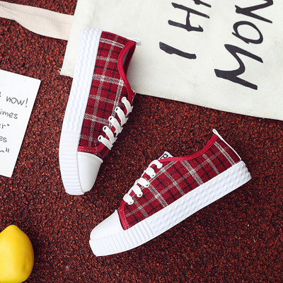 Ежедневни дамски карирани маратонки в три цвята