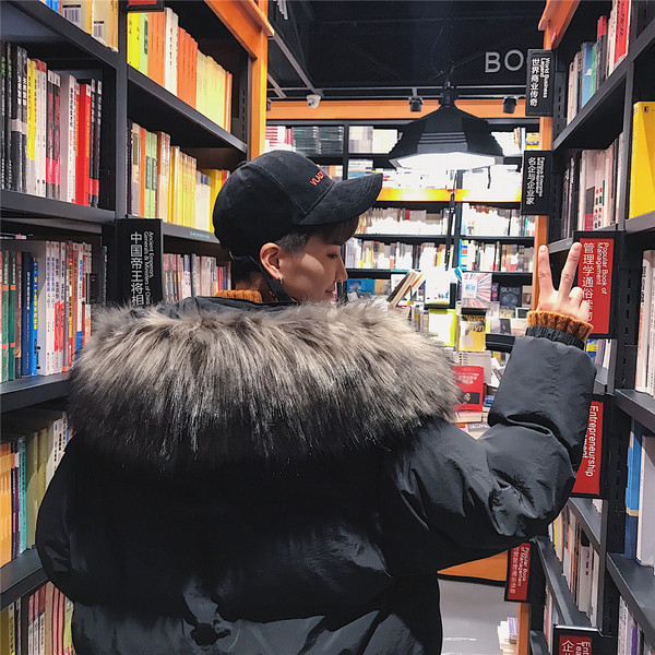 Geaca de iarna barbati moderna cu gluga in mai multe culori