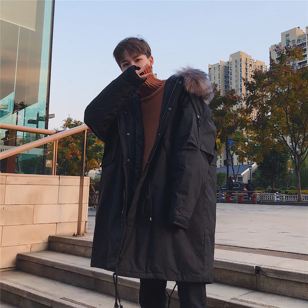 Актуално мъжко зимно яке дълъг модел в черен цвят