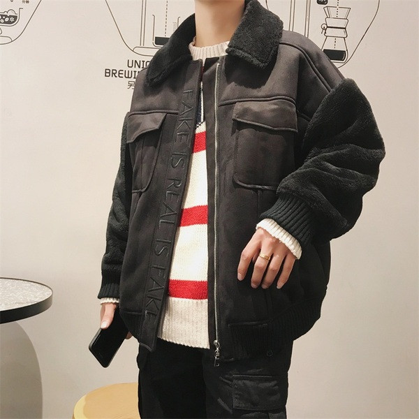 Модерно мъжко яке с мека подплата и надпис в бежов и черен цвят