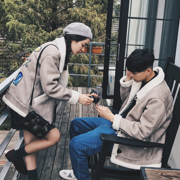 Модерно яке в два модела подходящо за мъже и жени