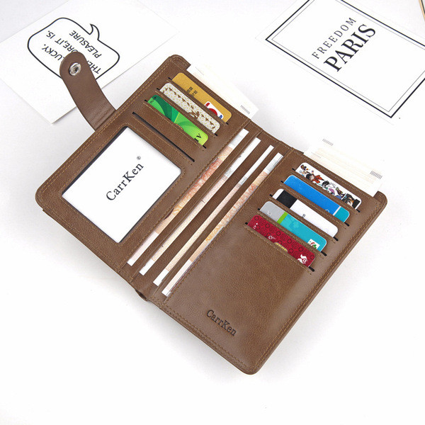 Мъжки практичен портфейл от еко кожа в няколко цвята