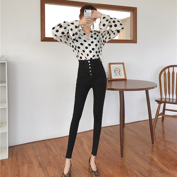 Стилни дамски дънки Slim модел с висока талия и копчета в два цвята