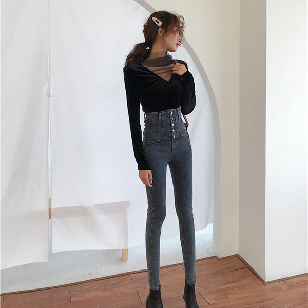 Стилни дамски дънки Slim модел с висока талия и копчета в два цвята