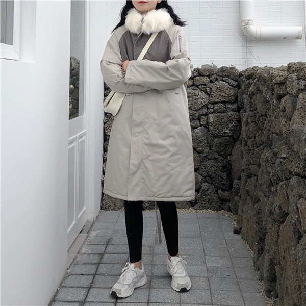 Дамско зимно яке дълъг модел с качулка в светъл цвят