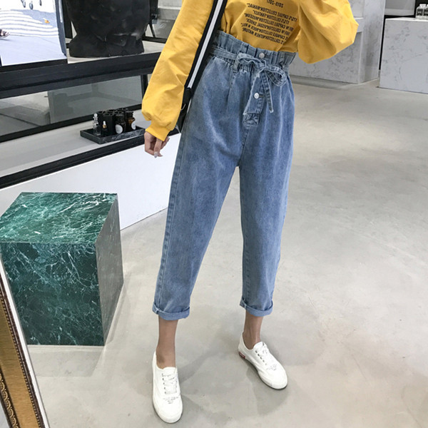 Модерни дамски дънки с еластична талия и връзки - широк модел