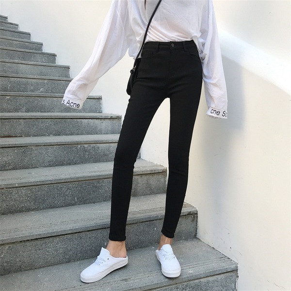 Ежедневни дамски дънки Slim модел в сив и черен цвят