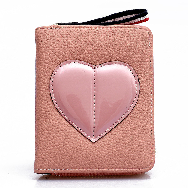 Удобено дамско портмоне от еко кожа със сърце в четири цвята