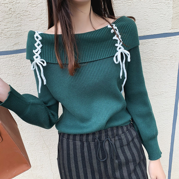 Bluză de iarnă de damă modernă cu element-legături în mai multe culori