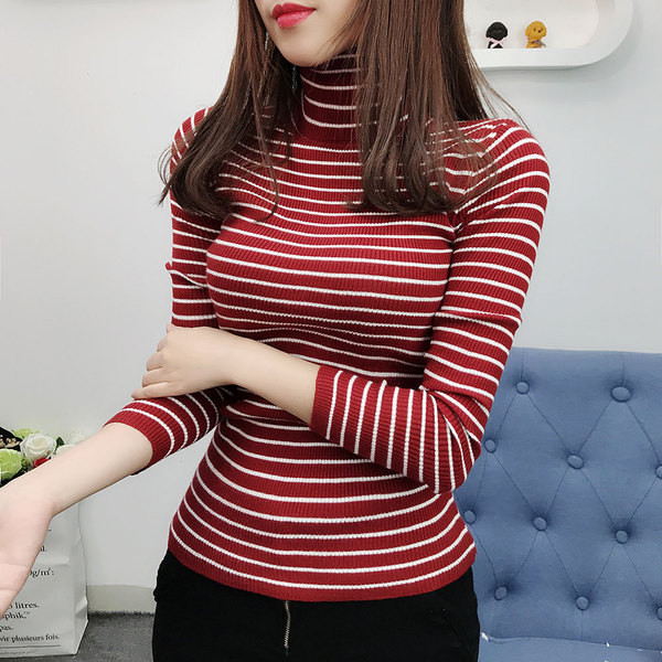 Polo de damă cu dungi în mai multe culori