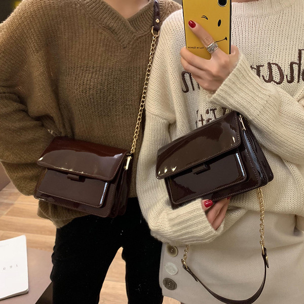 Geanta eleganta din piele lacuita in trei culori