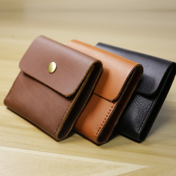 Portofel elegant pentru barbati din piele ecologica in mai multe culori