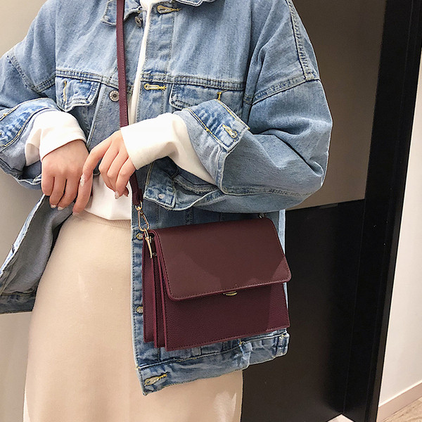 Μικρί τσάντα  από οικολογικό δέρμα σε δύο χρώματα