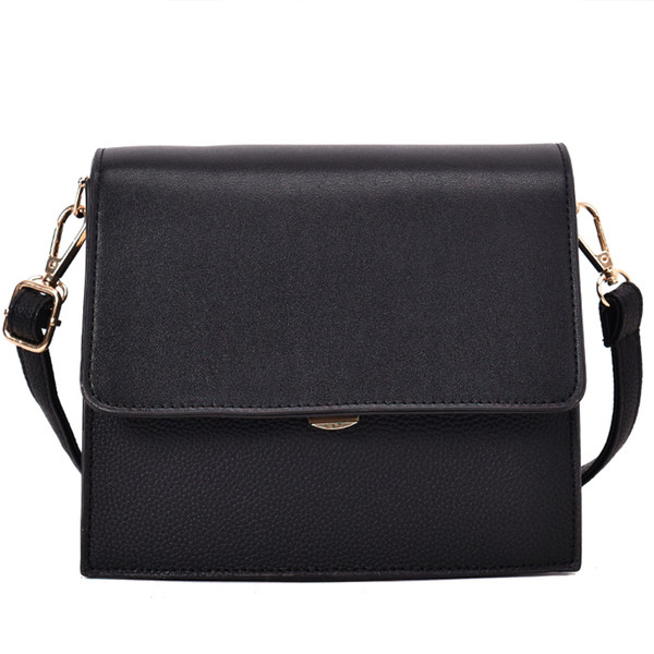 Μικρί τσάντα  από οικολογικό δέρμα σε δύο χρώματα