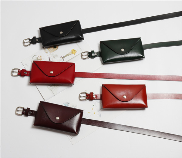 Модерен дамски колан с портфейл от кожа в няколко цвята