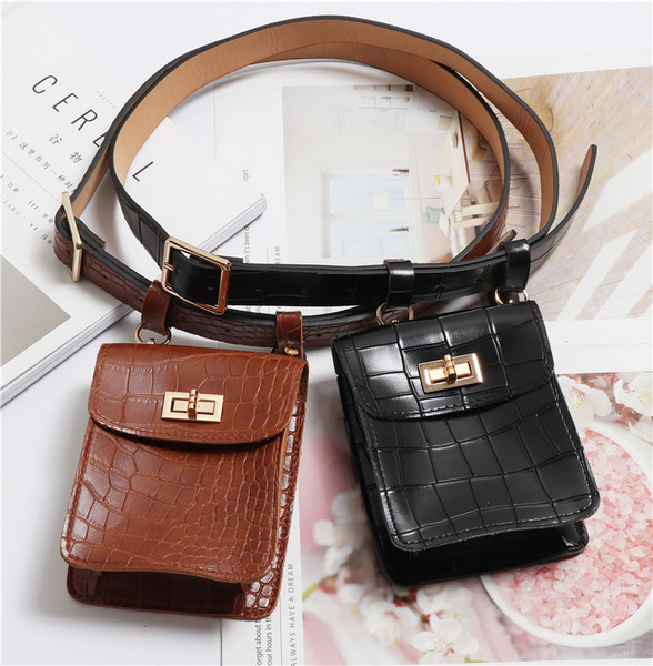 Модерен дамски колан от еко кожа със сваляща се чанта в няколко цвята