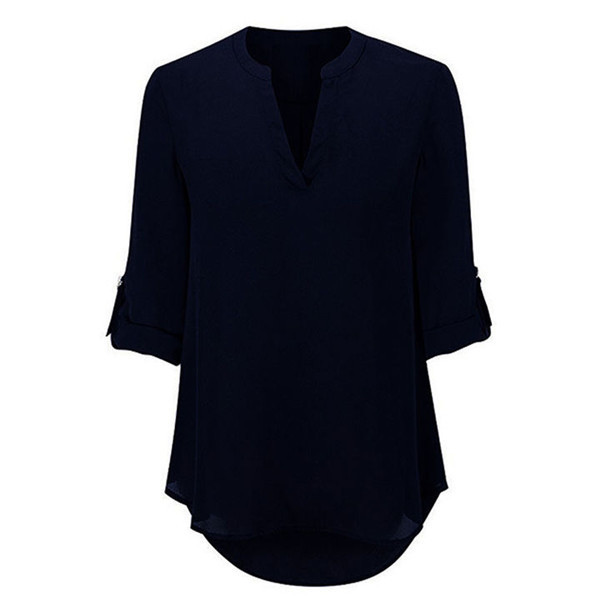 Стилна  дамска блуза с  V-образно деколте в няколко цвята 