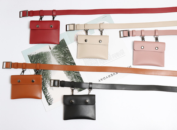 Стилен дамски колан със свалящ се портфейл в няколко цвята