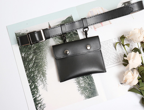 Стилен дамски колан със свалящ се портфейл в няколко цвята