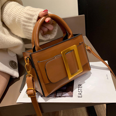 НОВ модел малка дамска чанта от еко кожа в четири цвята