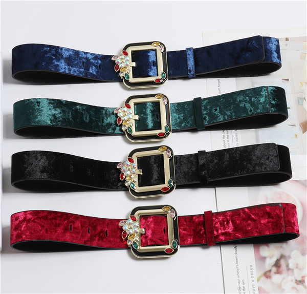 Дамски колан от кадифе с цветни камъни в няколко цвята