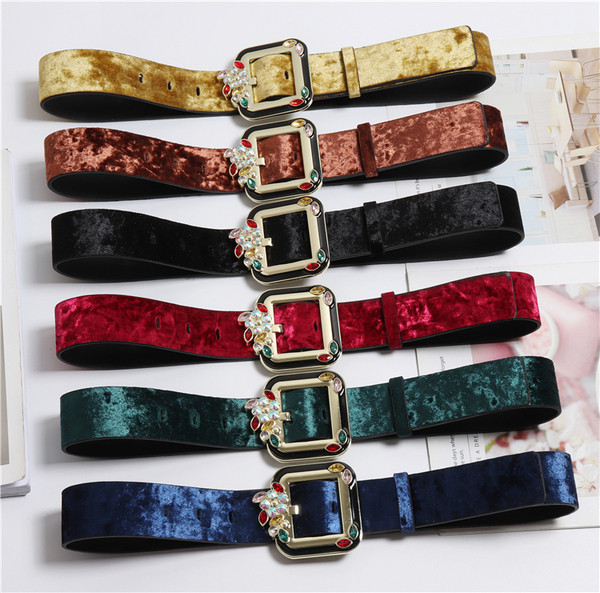 Дамски колан от кадифе с цветни камъни в няколко цвята