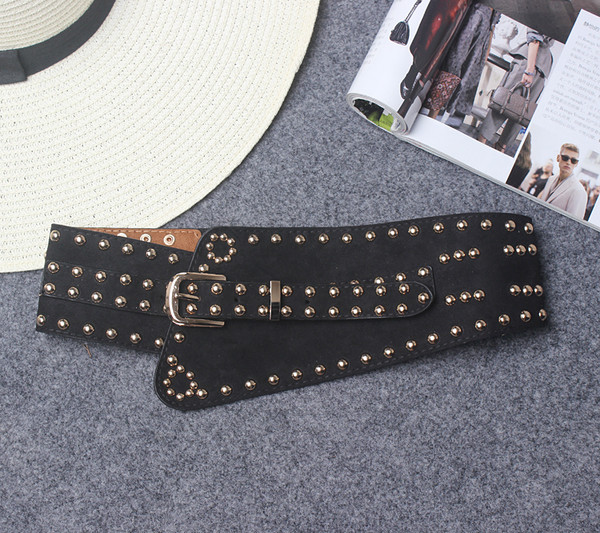 Modern női öko velúr öv fém elemekkel fekete színben