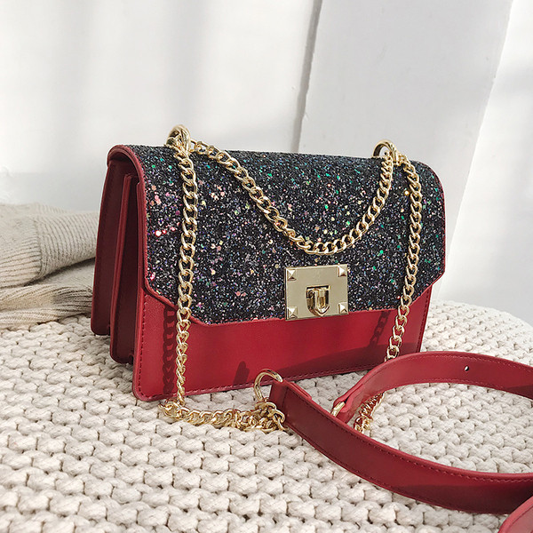 Стилна дамска чанта от еко кожа в черен, кафяв и червен цвят